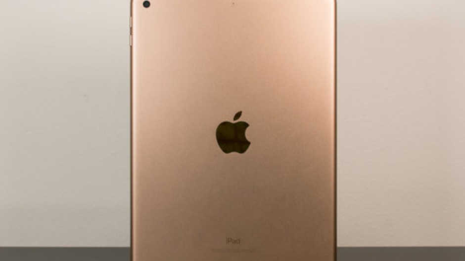 Report says that the seventh-generation Apple iPad will keep three old features