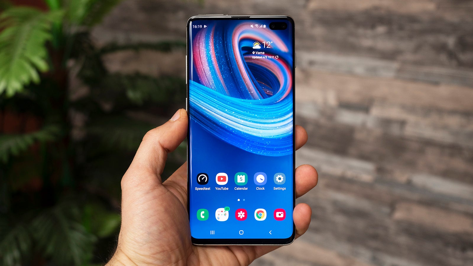 How to show battery percentage on Galaxy S10, S10 Plus and S10e