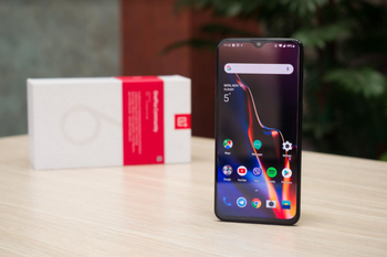 Update to T-Mobile OnePlus 6T brings next-generation messaging to the phone