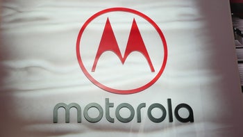 Motorola's smartphones could soon remove almost every bezel.