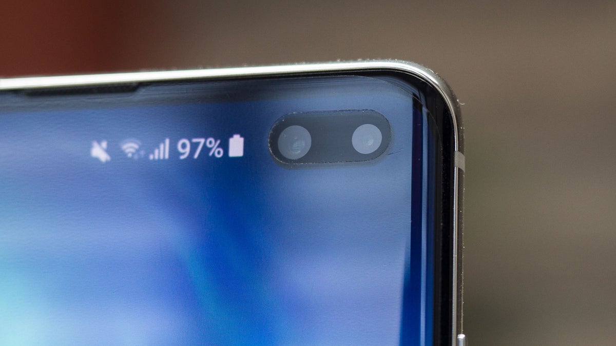 Picture, video, your brother - the Galaxy S10’s face unlock can be easily duped