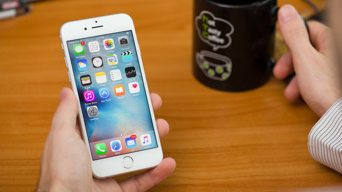Deal: Grab a brand new Apple iPhone 6s at an insanely low price at Walmart