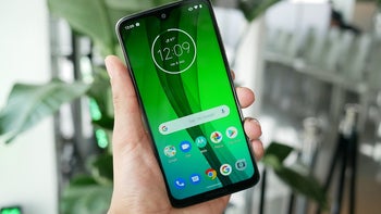 Amazon, Motorola, and Best Buy are all offering $30 discounts on the new Moto G7