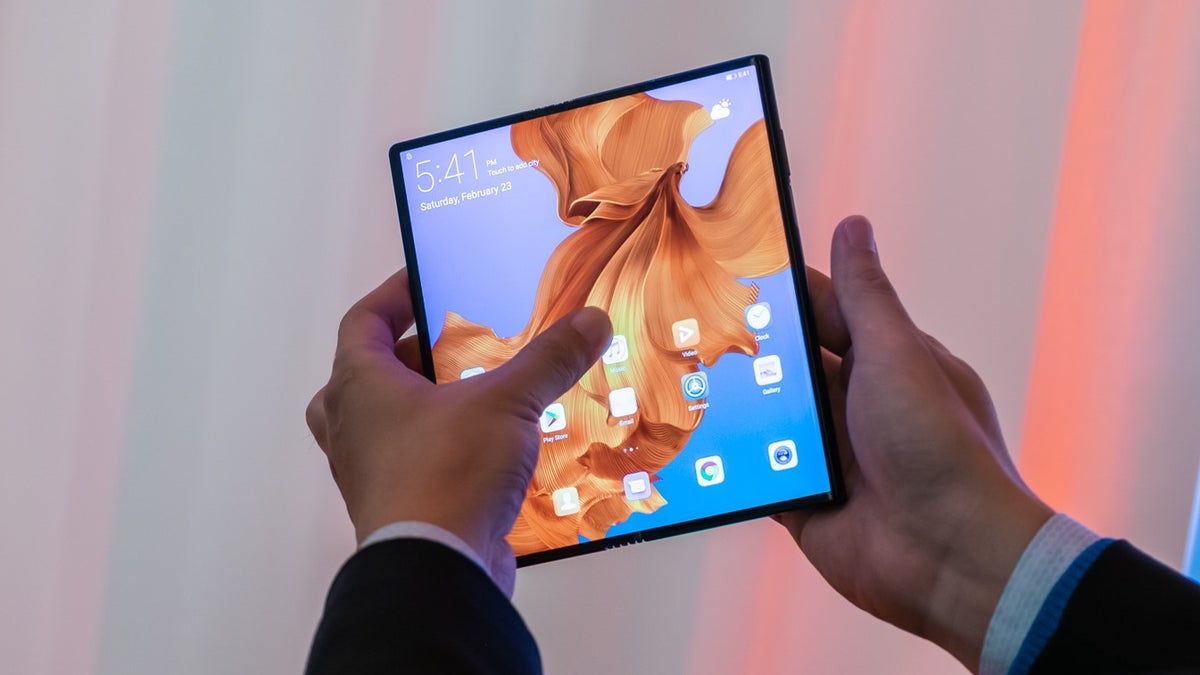 Google foldable phone might be on the way, patent suggests