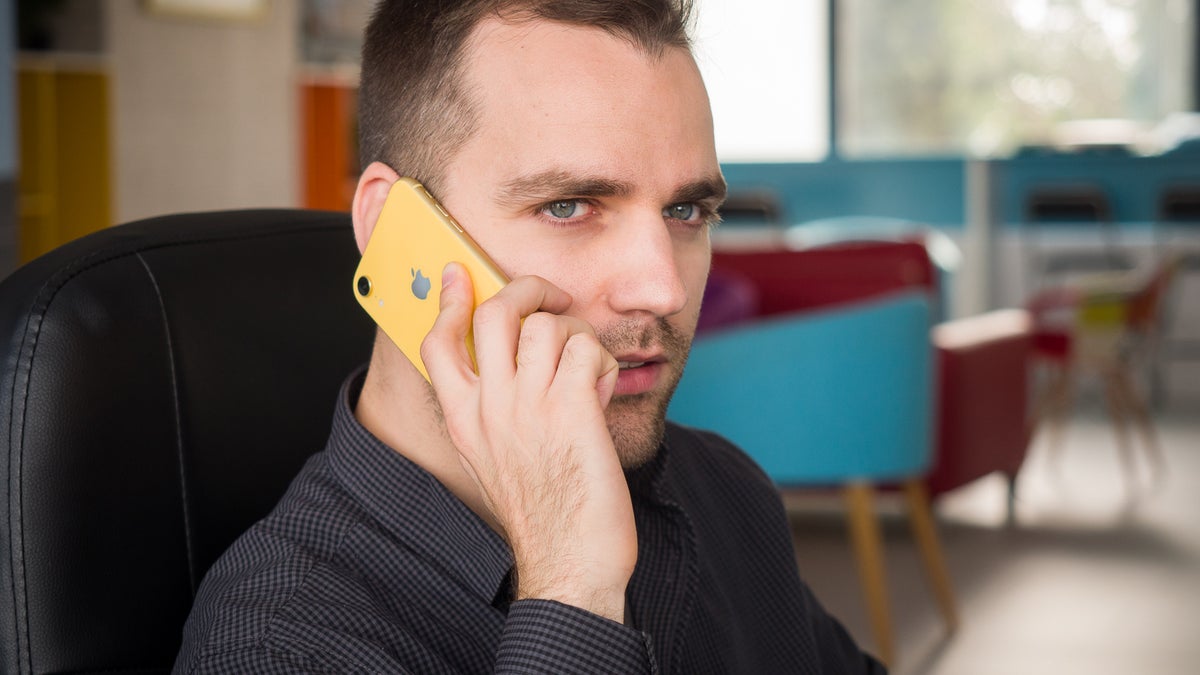 Superb deal: T-Mobile will throw a free iPhone XR or iPhone X at you if you do this