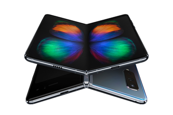 Anonymous Galaxy Fold owner answers questions about the device, shares first impressions