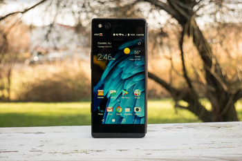 U.S. actions forced ZTE to drown in red ink last year