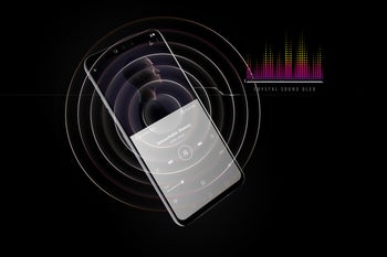 Scootch, display speakers and finger scanners, LG puts a 5G antenna in phone screens
