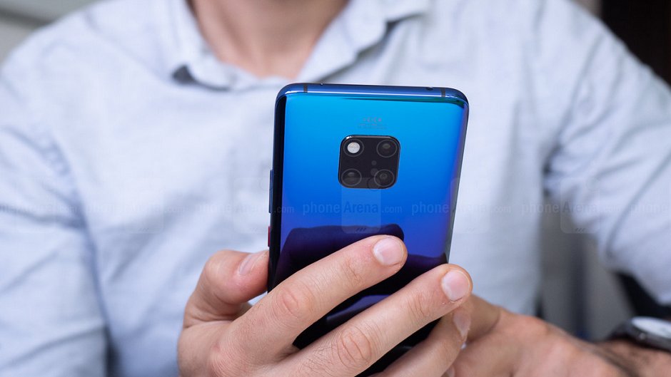 Huawei shook off U.S. warnings to achieve two things in 2018 for the first time ever