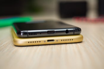 As long as your phone turns on, Samsung will give you $200 for it towards an S10 purchase