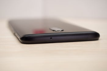 OnePlus 6T has a puny share of T-Mobile's phone sales, but OnePlus 7 may change that