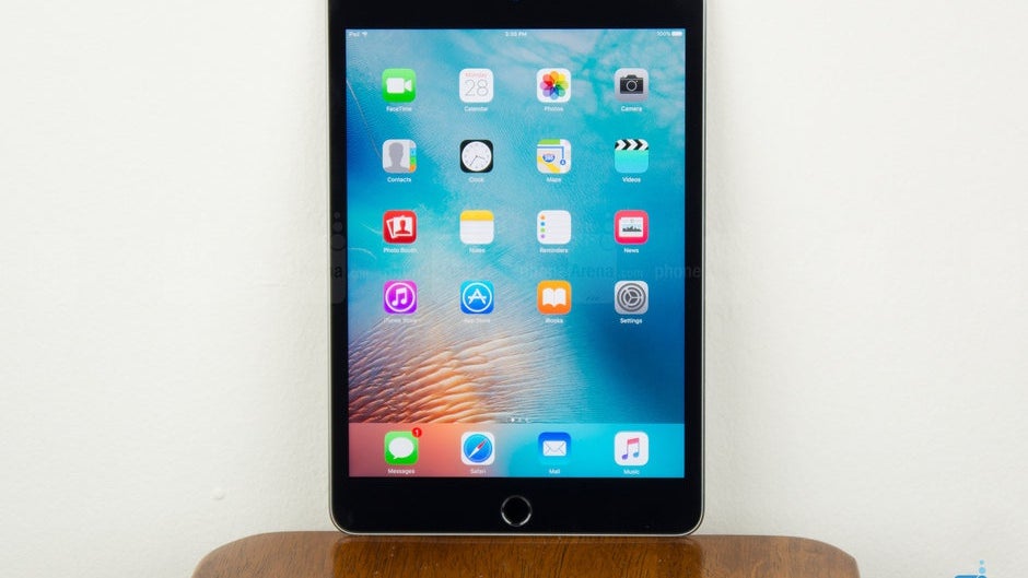 If you hurry, you can get an LTE-enabled iPad mini 4 with a 1-year warranty at only $300