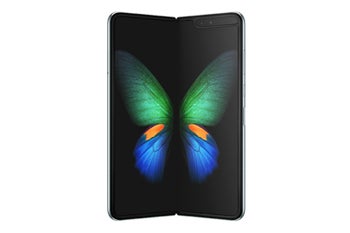 AT&T kicks off Samsung Galaxy Fold pre-orders, actual sales starting by the end of the month