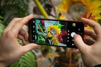 The Moto G7 Plus could soon gain 'Night Vision' camera mode & portrait lighting effects