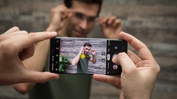 The Ultimate PORTRAIT Mode Comparison: iPhone XS vs Galaxy S10+ vs LG G8 vs Pixel 3 vs Huawei P30 Pro vs OnePlus 6T