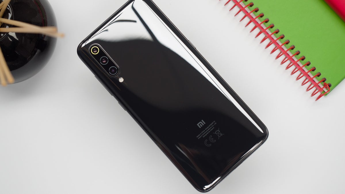 Xiaomi's preparing two Snapdragon 855-powered phones with pop-out cameras