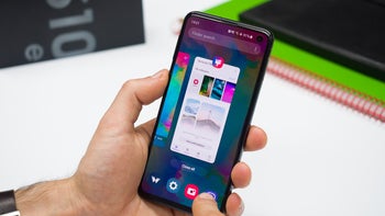 How to get iPhone gestures on the Samsung Galaxy S10