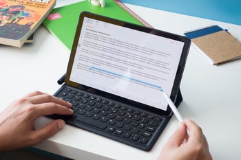 Best Samsung Galaxy Tab S4 deal yet lets you save $270 on a keyboard bundle
