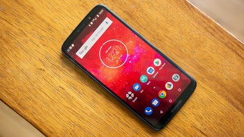 Fresh Motorola deals include discounts on Moto Z3 Play, Moto X4, G6, and other phones