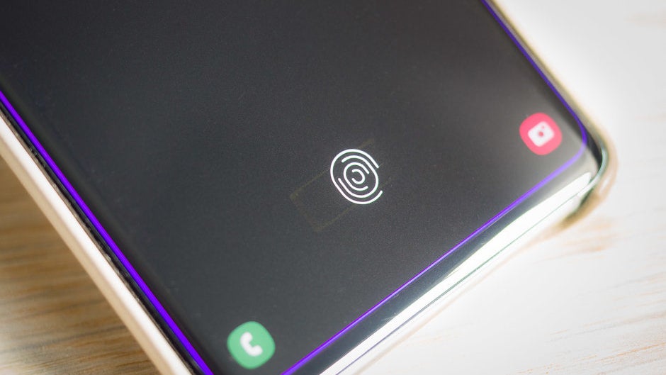 Inferior fingerprint scanners to wiggle under midrangers' screens