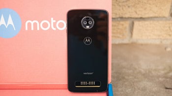 Verizon's high-end Moto Z3 is on sale at a buck a month ($24 total) with installment plans