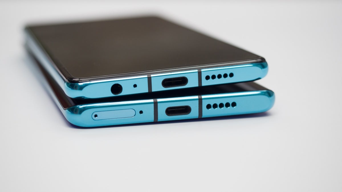 Huawei could be allowed to continue releasing phones with standard microSD card support