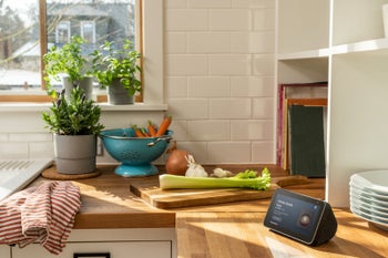 Amazon intros the Alexa-powered Echo Show 5 smart display
