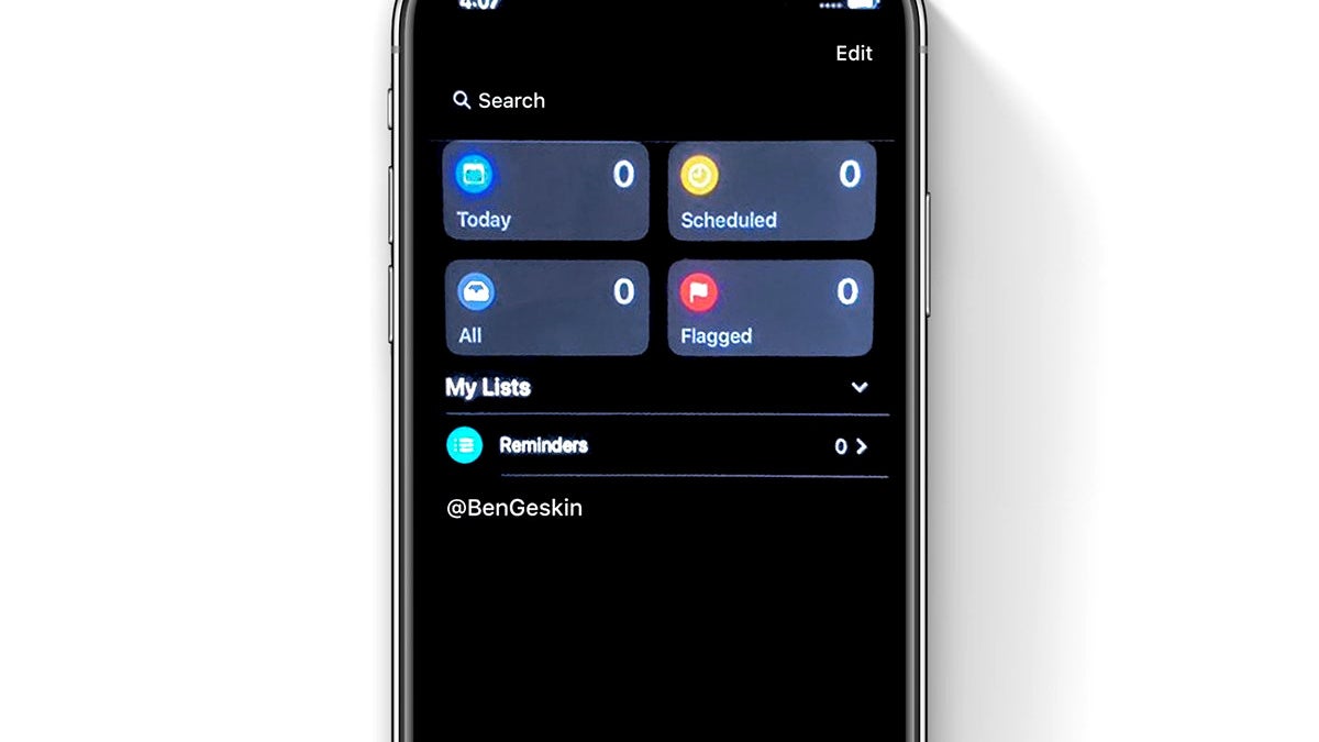 Apple's new Reminders app dark theme leaks out before the iOS 13 keynote