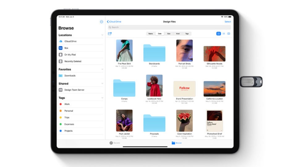 The new iPadOS supports USB sticks and external hard drives
