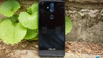 Best Buy clearance deal brings well-reviewed Asus ZenFone 5Q down to $180 ($120 off)