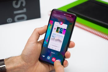 Deal: Samsung Galaxy S10e drops to just $450 ($300 off) at Best Buy