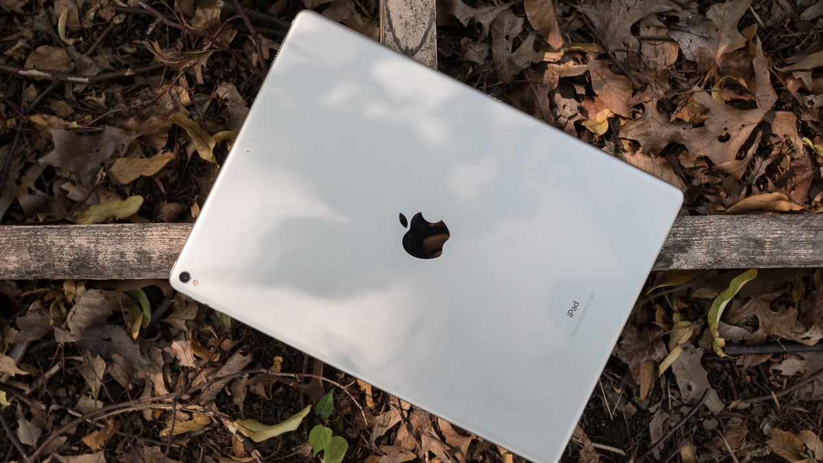 Deal: Save $560 on the LTE-enabled Apple 12.9-inch iPad Pro 512GB at B&H