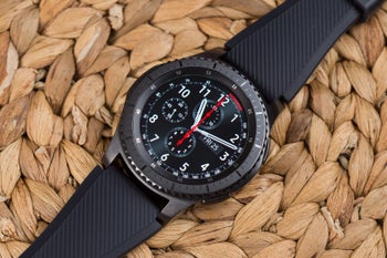 difference between us and international samsung gear s3