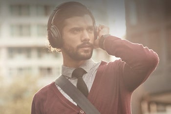 Deal: Bose QuietComfort 35 II price drops to just $280 ($70 off) on eBay