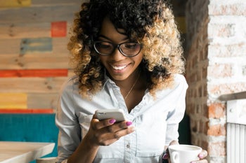 Walmart makes it super easy for AT&T customers to upgrade their phones online