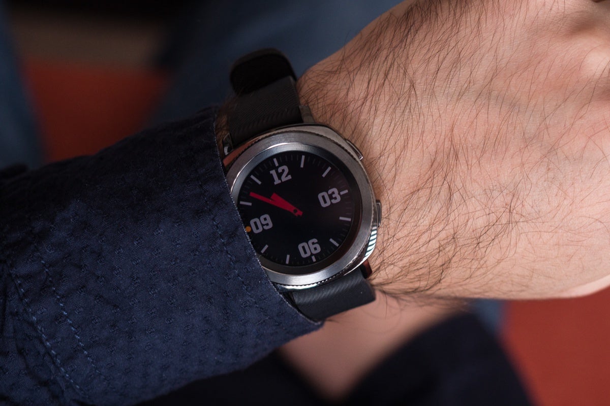 samsung gear sport 43mm smartwatch