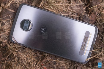 Motorola confirms Android 9.0 Pie for Moto Z2 Force comes with 5G mod support in the US