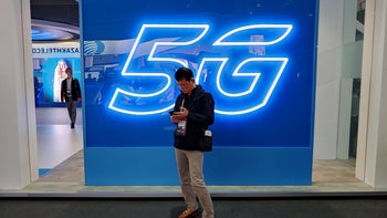 5G smartphones will remain a rare sight this year, growing to dominance by 2023