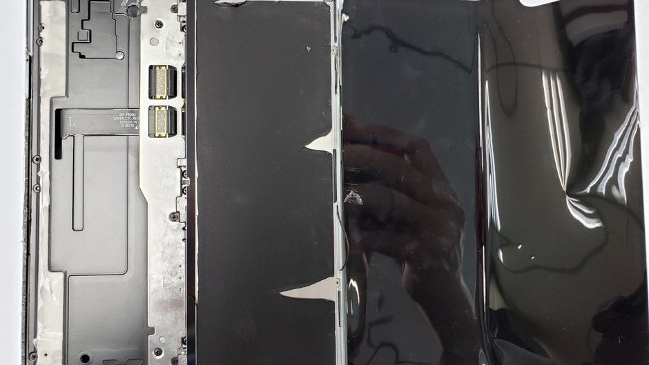 Galaxy Fold's production can't catch a break, as Japan bans its display cover export