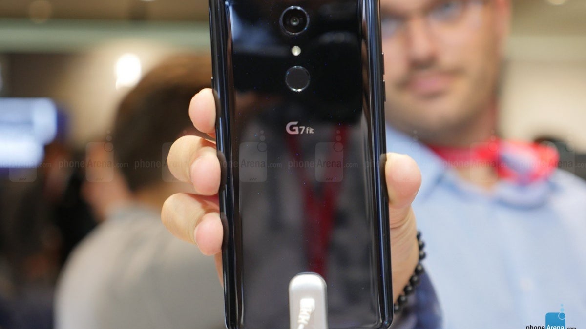 Best Buy has the upper mid-range LG G7 Fit on sale at a discount of up to $230