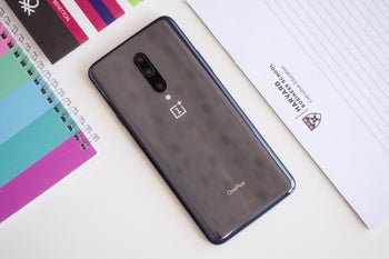 Latest OnePlus 7 Pro bug sees phones shutting down for no reason, but fret not, a fix is coming