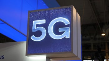 U.S. consumers are buying 5G phones even if they don't have coverage yet