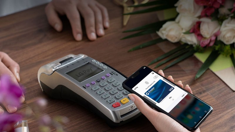 LG Pay joins crowded US digital wallet market with support for only one phone