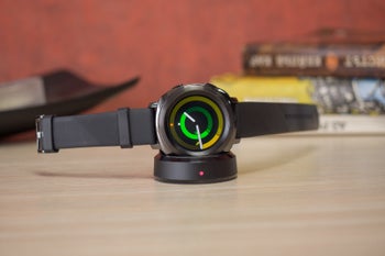Deal: Samsung Gear Sport smartwatch gets a rare 30% discount on Amazon