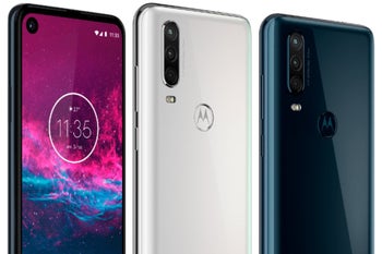 Here's the Motorola One Action leaked in blue and white, awaiting imminent release