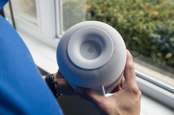 With privacy cred under fire, Apple opts out of random Siri recording reviews