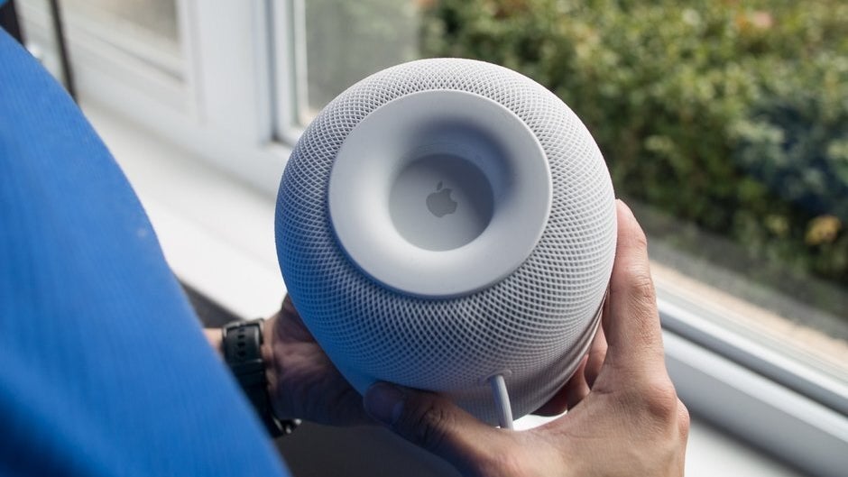 With privacy cred under fire, Apple opts out of random Siri recording reviews