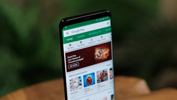 Google Play Store starts getting Material Theme once again
