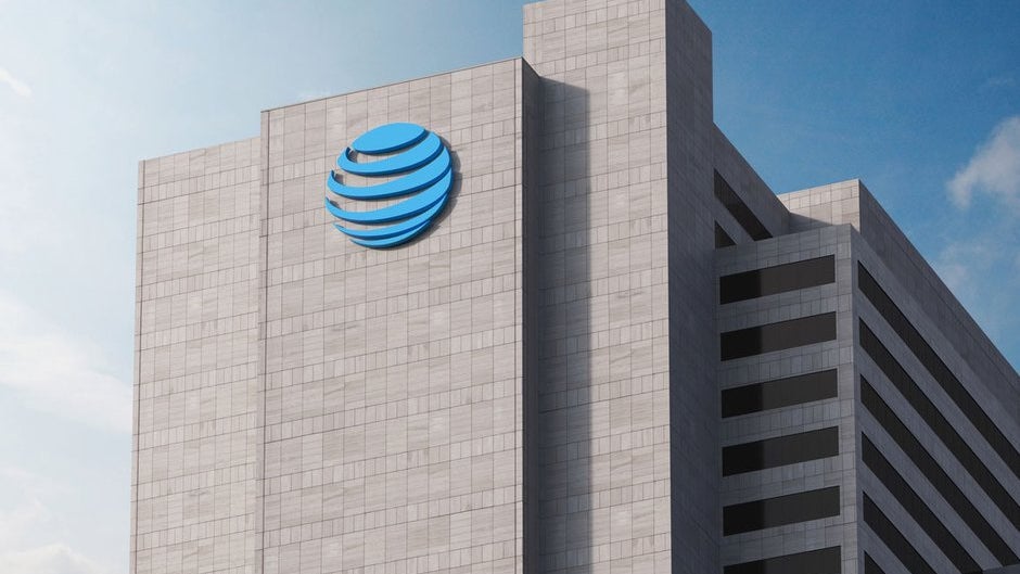 Man indicted for bribing AT&T employees to fraudulently unlock over 2 million phones