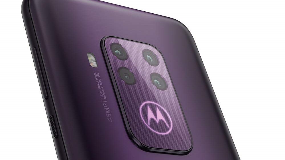 Latest Motorola One Zoom renders reveal unique light-up rear logo